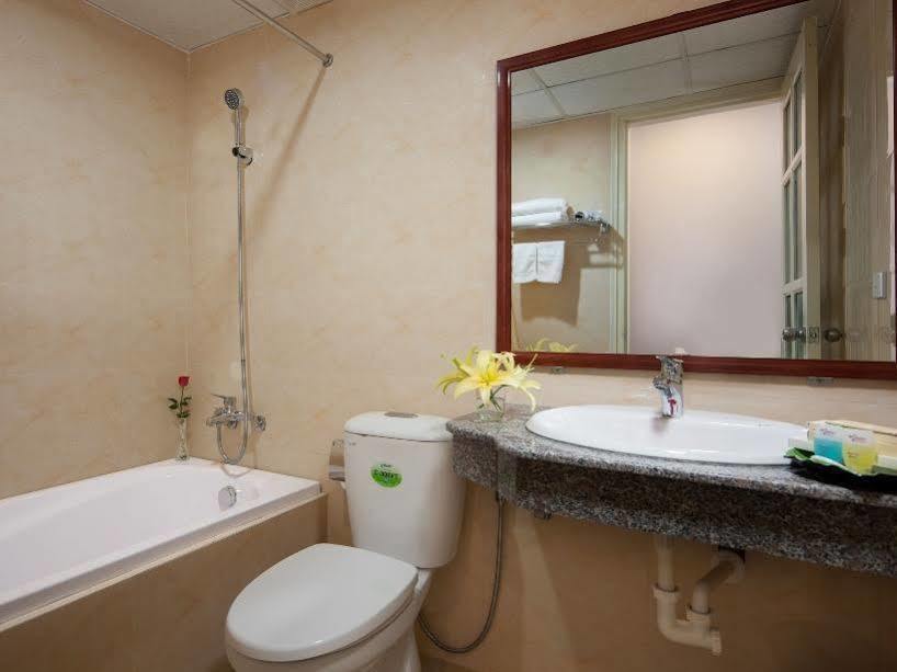 Tu Sakura Hotel Ханой Экстерьер фото